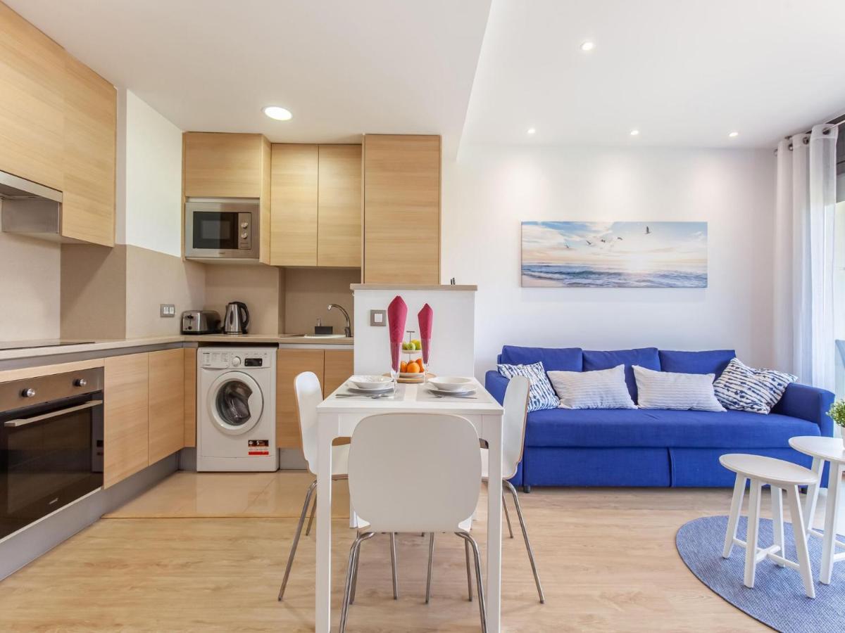 Belvilla By Oyo Modern Apartment In פלאמוס מראה חיצוני תמונה