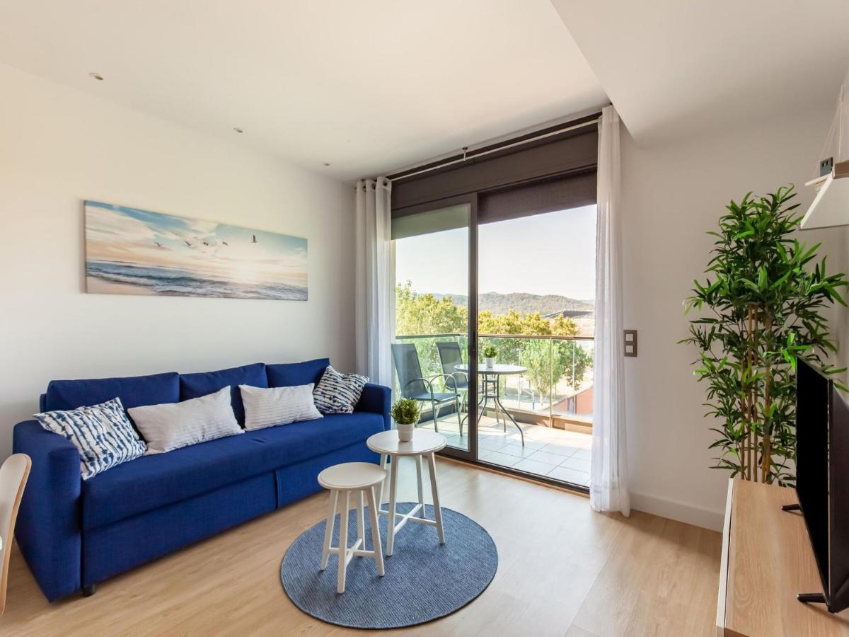 Belvilla By Oyo Modern Apartment In פלאמוס מראה חיצוני תמונה