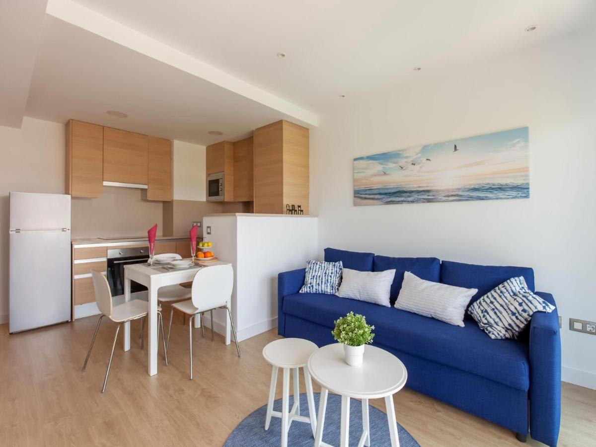 Belvilla By Oyo Modern Apartment In פלאמוס מראה חיצוני תמונה