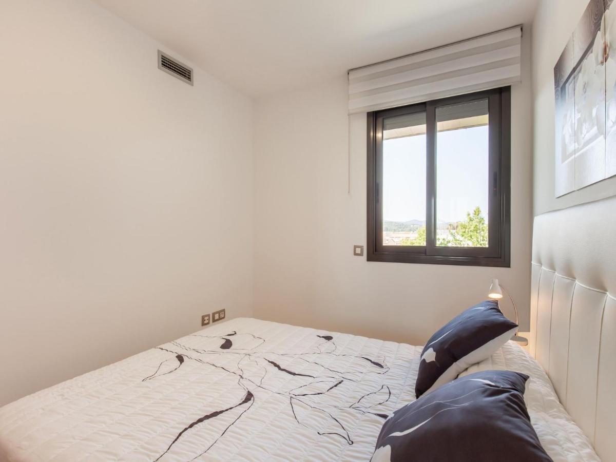 Belvilla By Oyo Modern Apartment In פלאמוס מראה חיצוני תמונה