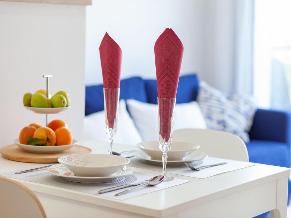 Belvilla By Oyo Modern Apartment In פלאמוס מראה חיצוני תמונה